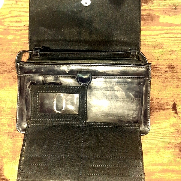 9w Patent Leather Purse - Picture 9 of 9